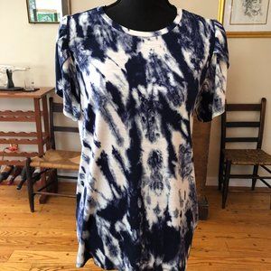 COPY - LulaRoe Olive shirt size S NWOT